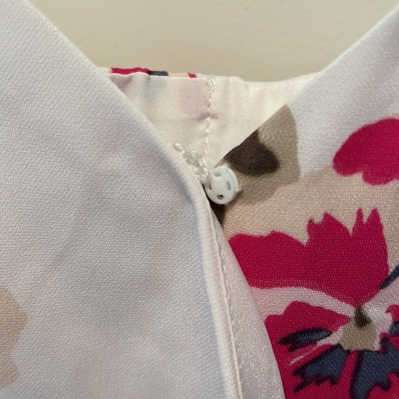 Floral Dynamite Romper - Picture 3 of 4